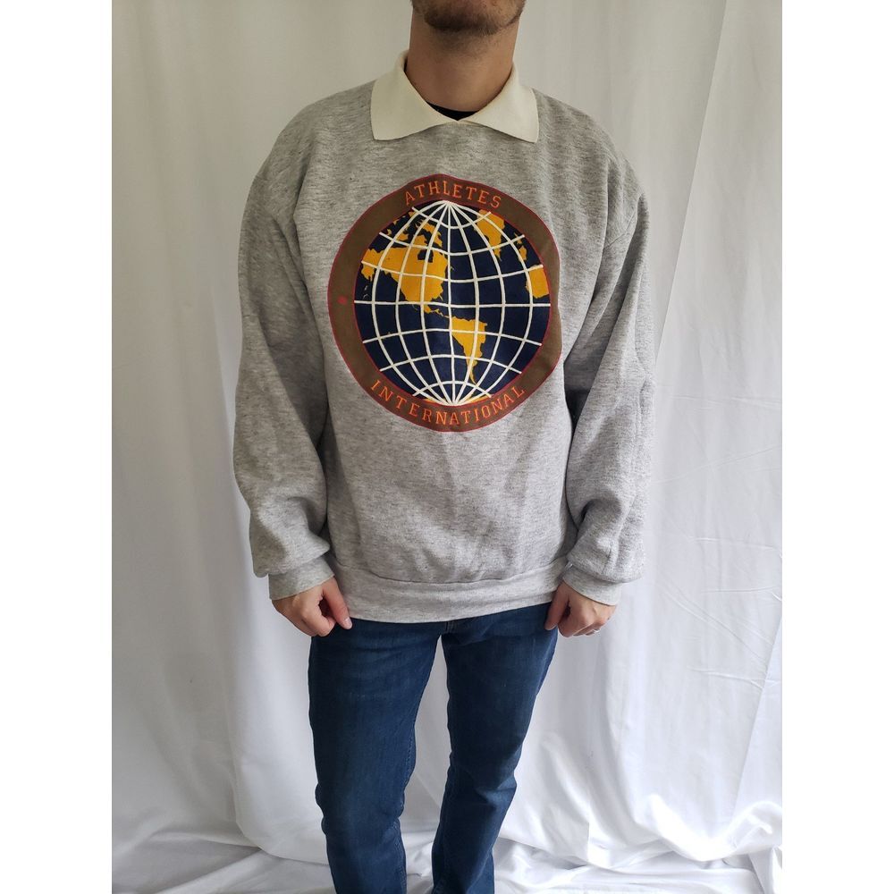 90s Atheletics International Collared Sweatshirt